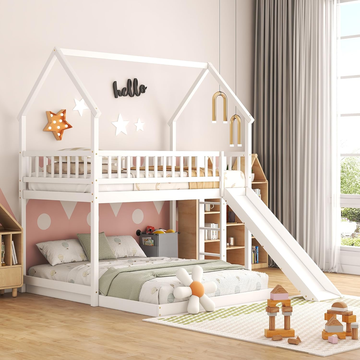 Bunk Bed With Stairs And Slide - Hausförmiges Etagenbett mit Treppe und Rutsche